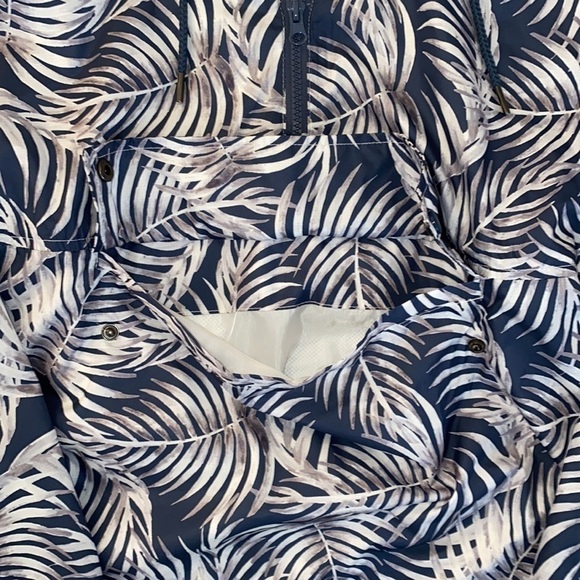 XERISON Floral Wind & Rain Activewear Jacket Size Medium - Picture 6 of 15